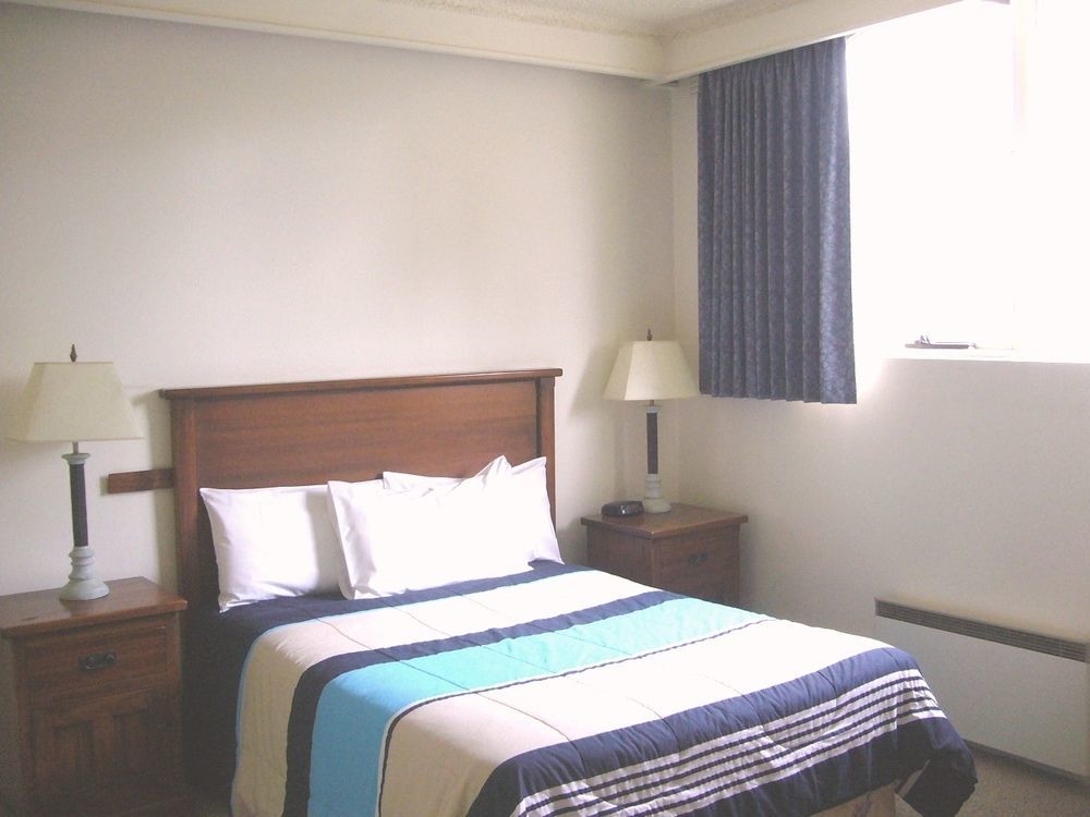 Hotel Cavalier Wantirna South Екстериор снимка