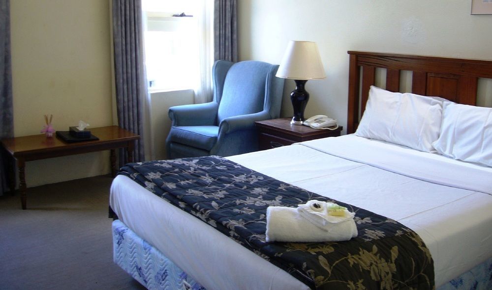 Hotel Cavalier Wantirna South Екстериор снимка