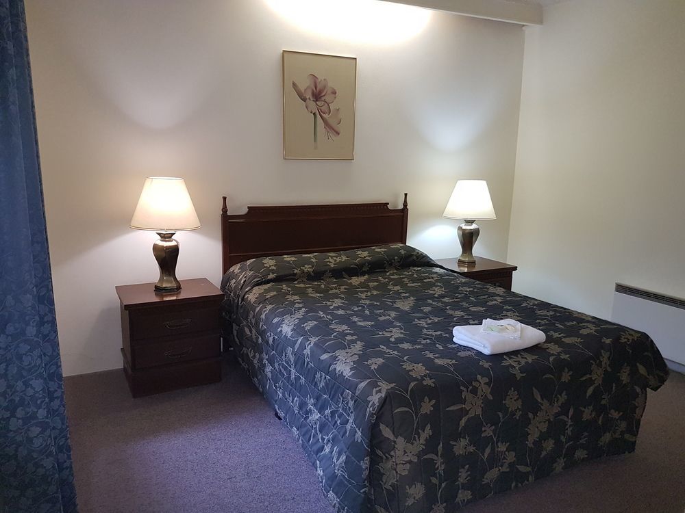 Hotel Cavalier Wantirna South Екстериор снимка